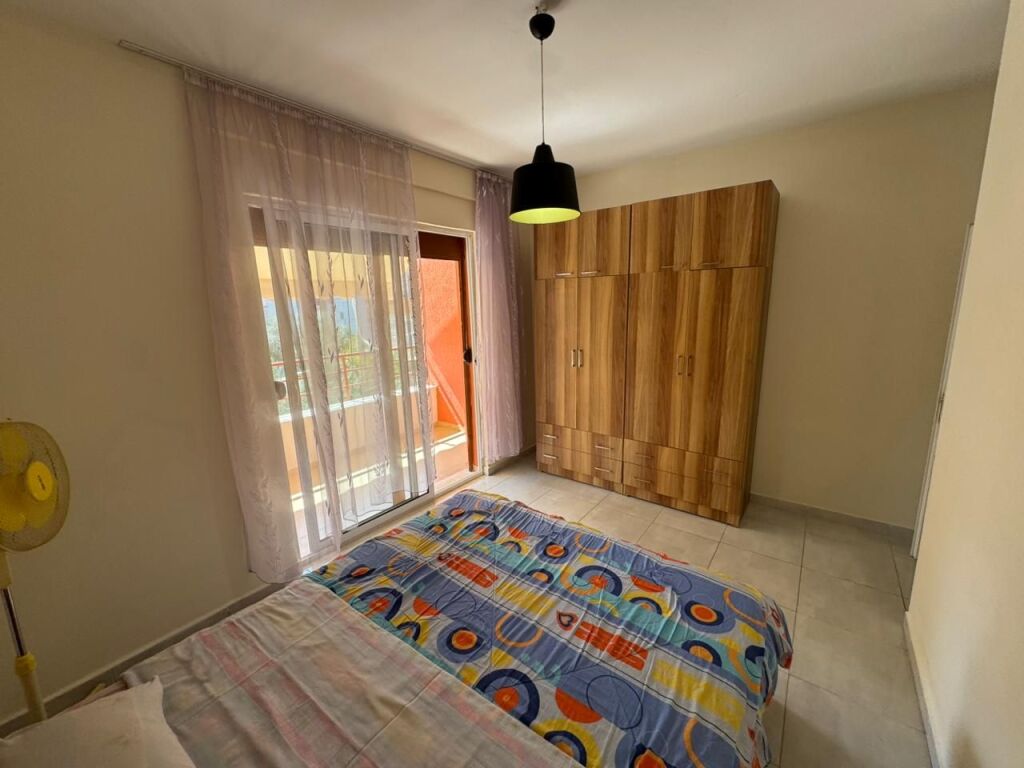 ✨ Jepet me qera apartament 3+1+2 📍 Adresa: Fresk, pranë Restorant Fresku 💶 Çmimi: 50,000 lekë
