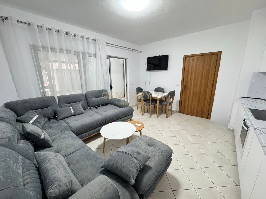 APARTAMENT 1+1 PER QIRA ASTIR