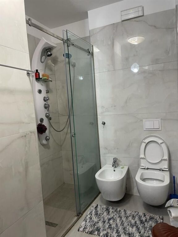 🏡✨ Shitet Apartament 2+1 – Rruga Besim Alla ✨🏡