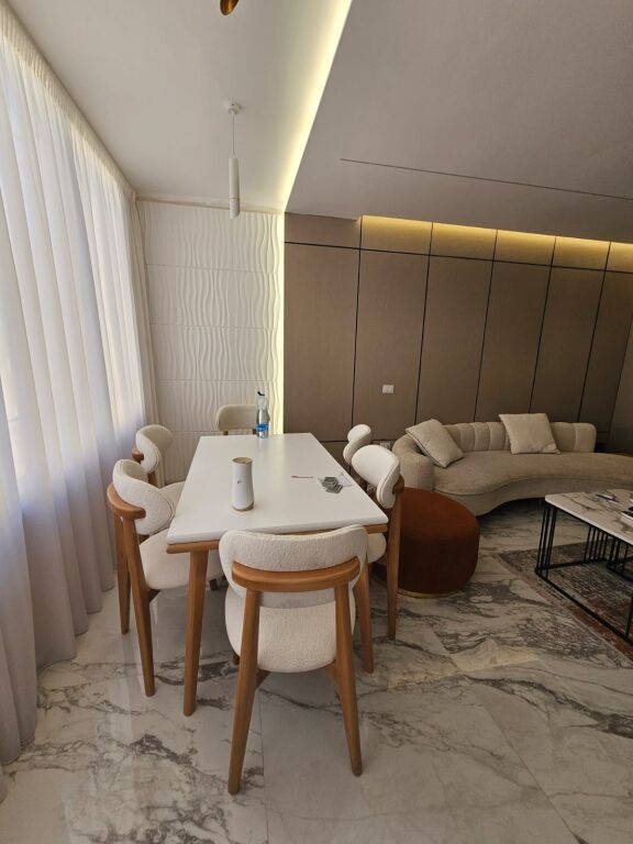 APARTAMENT 2+1 PËR SHITJE NË PLAZH, DURRËS – PRANË PASTIÇERI PELIKAN