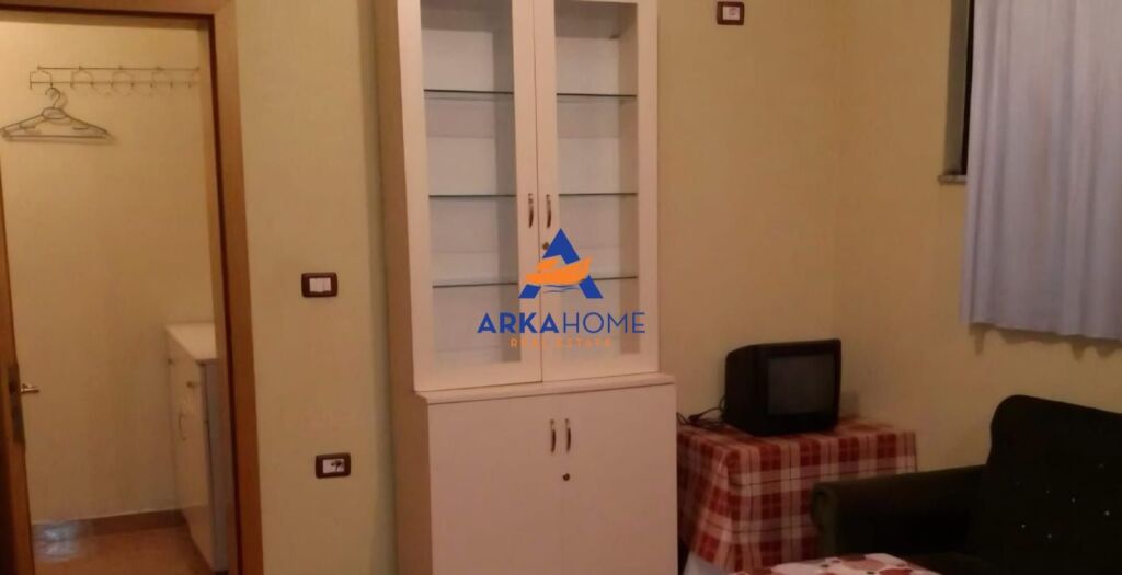 APARTMENT FOR RENT 1+1 "NEAR BAJRAM CURRI SCHOOL" 35000 LEKE