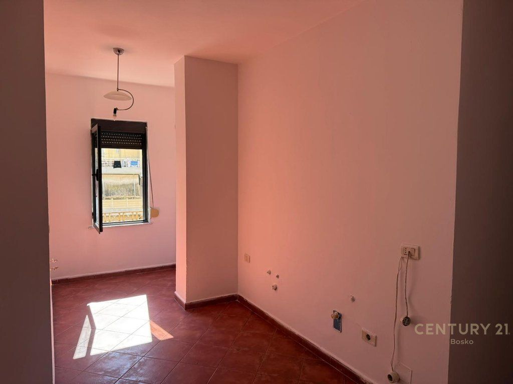 🏡‼️VENDESI GRANDE MONOLOCALE ADATTO A 1+1 IN VENDITA‼️ 145,000 €