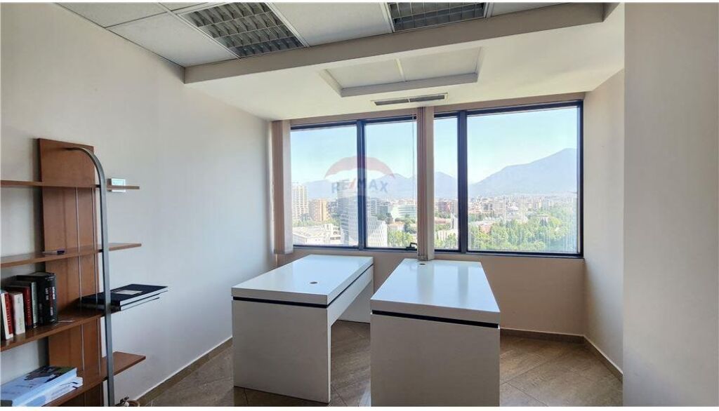 Office - For Rent - Mother Teresa Square, Tirana