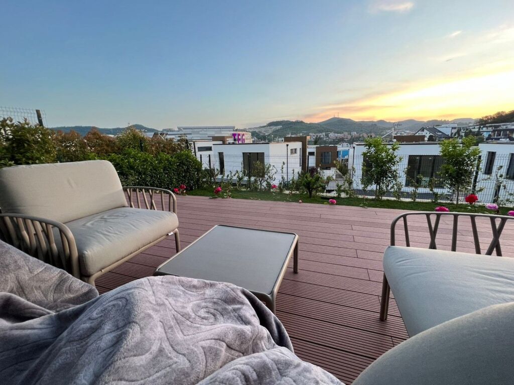 🏡Mandarin Residence – Villa su 3 Piani in Vendita