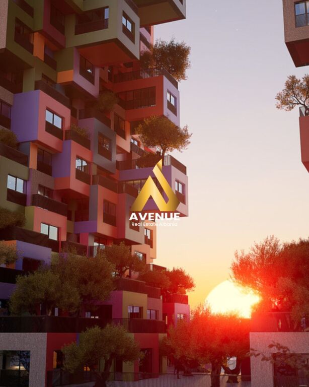 🏙️ Shitet Apartament 2+1+2 në Bulevardin e Ri, Tiranë