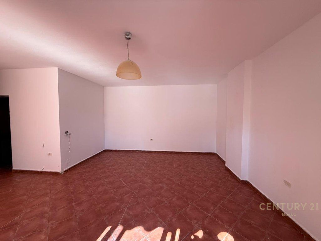 🏡‼️VENDESI GRANDE MONOLOCALE ADATTO A 1+1 IN VENDITA‼️ 145,000 €