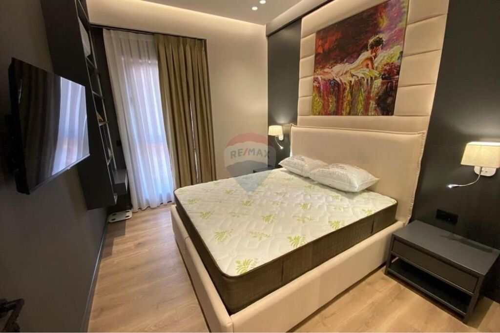 Apartament 1+1 me qera Tirana Garden Building