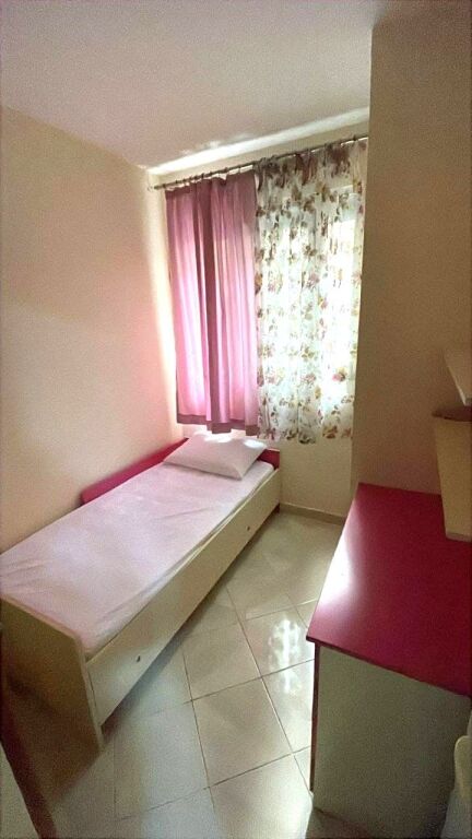 🏡 Jepet me Qera Super Apartament 2+1 tek Bulevardi Zogu i Pare,