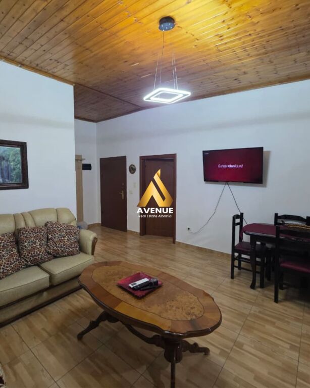 🏠 Jepet me qira apartament 1+1 – Varri i Bamit, Tiranë