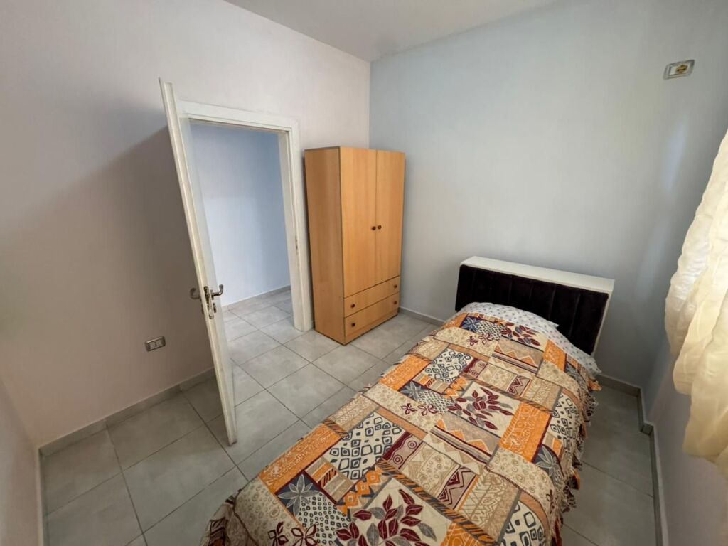 ✨ Jepet me qera apartament 3+1+2 📍 Adresa: Fresk, pranë Restorant Fresku 💶 Çmimi: 50,000 lekë
