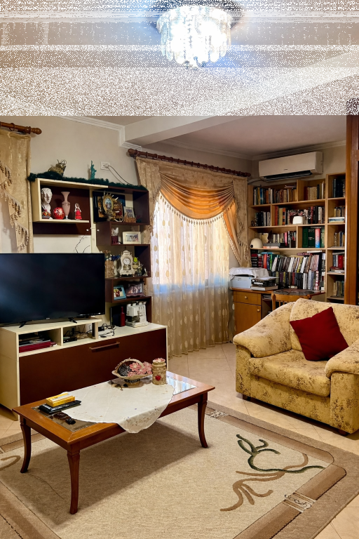 Vendesi Appartamento 2+1 a Elbasan | Pannello Solare | Vicino al Parco Rinia *Non agenzia