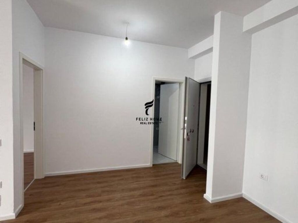 VENDESI APPARTAMENTO 1+1 ALI DEMI 11.000.000 LEKE FH-66379