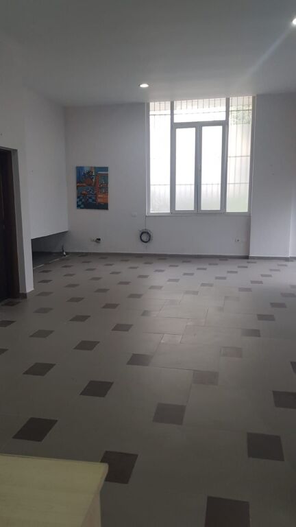 🏢 Shop for Sale in Ali Dem – Strategic Location