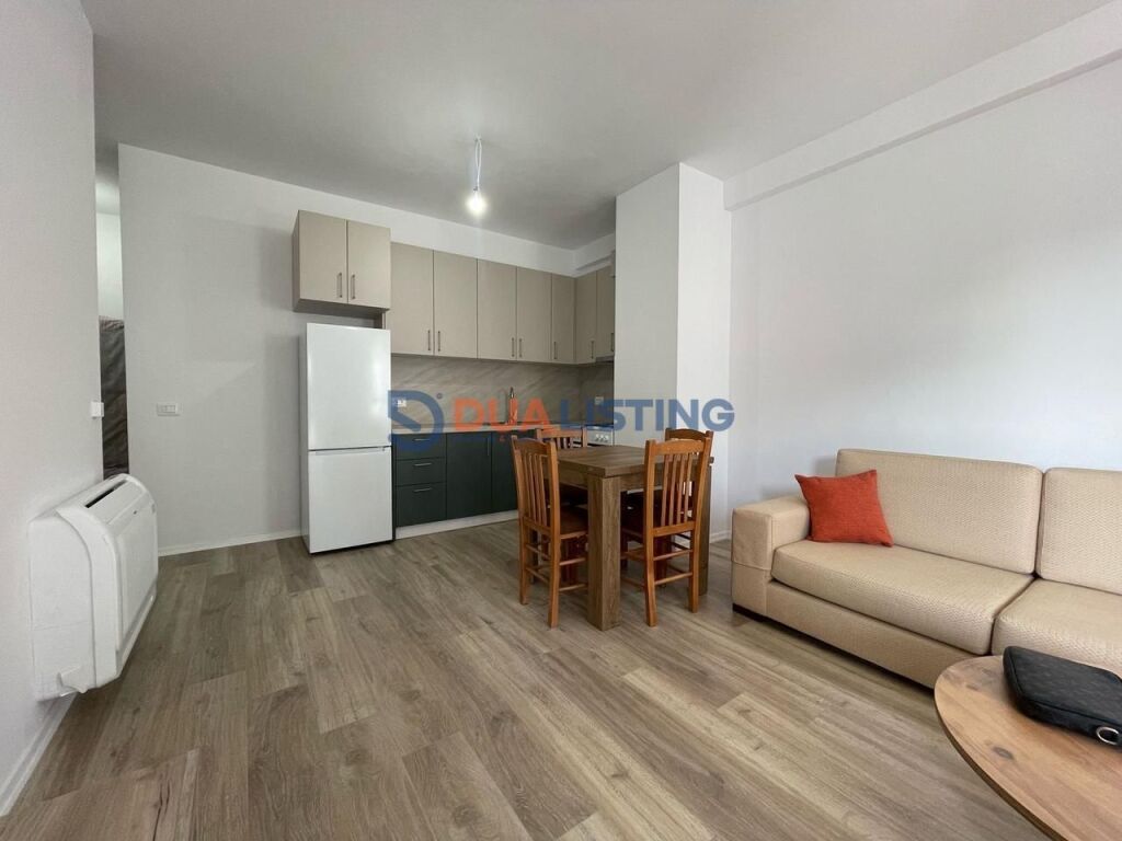 Apartament 2+1 me qira te Univers City!