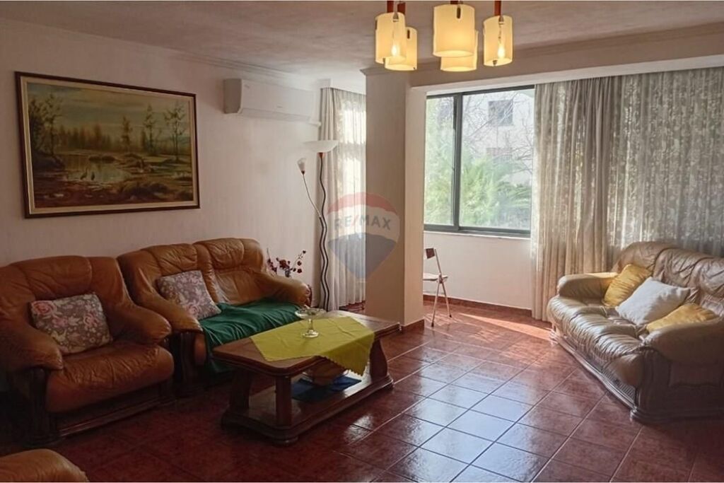 Appartamento - In Vendita - Zogu I Zi, Tirana(ID: 530191074-145)