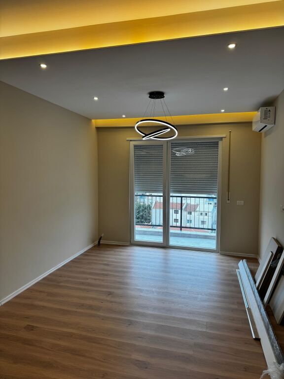 APARTMENT FOR RENT 64m2 BRYYL