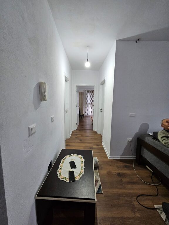 In vendita 2+1+2 a Porcelan vicino a Klan TV
