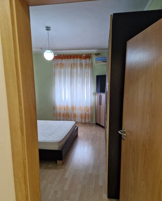 APARTAMENT ME QERA – RRUGA NDREKO RINO