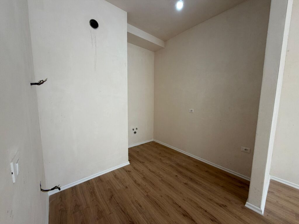 Apartment 3+1+2 for Sale Paris Commune