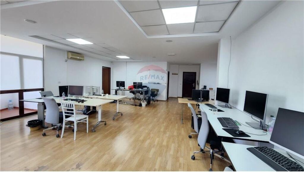 Ufficio in affitto a Bllok