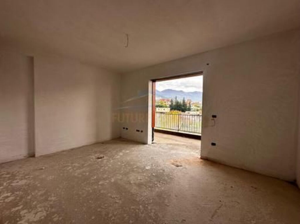 In vendita, Appartamento 3+1+2, Paskuqan