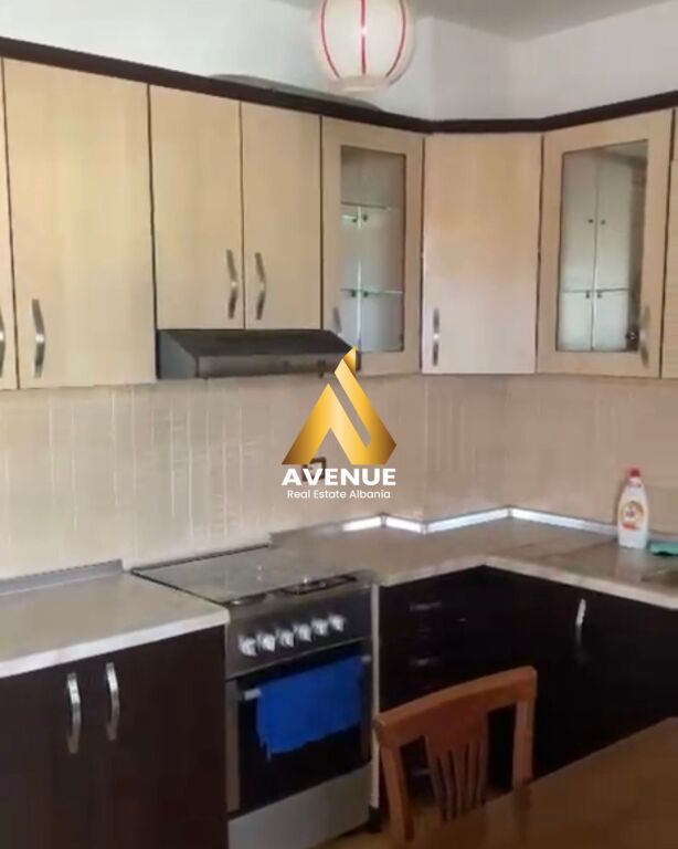 APARTAMENT 2+1 ME QIRA – VASIL SHANTO, TIRANË
