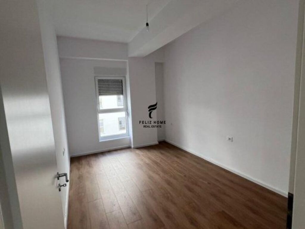 VENDESI APPARTAMENTO 1+1 ALI DEMI 11.000.000 LEKE FH-66379