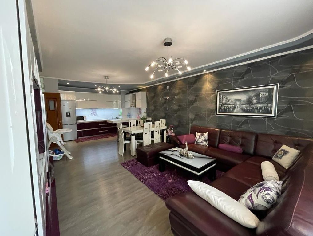 🏡✨ Shitet Apartament 2+1 – Rruga Besim Alla ✨🏡