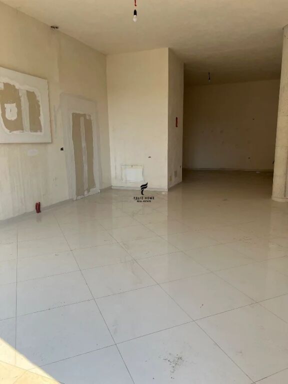 MAGAZZINI IN AFFITTO 110 M2 5 MAJI 58.000 LEKE FH-66597
