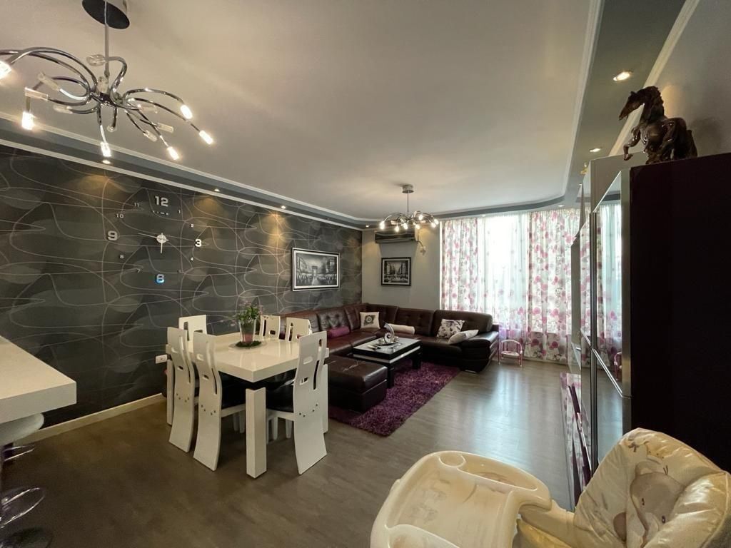🏡✨ Shitet Apartament 2+1 – Rruga Besim Alla ✨🏡