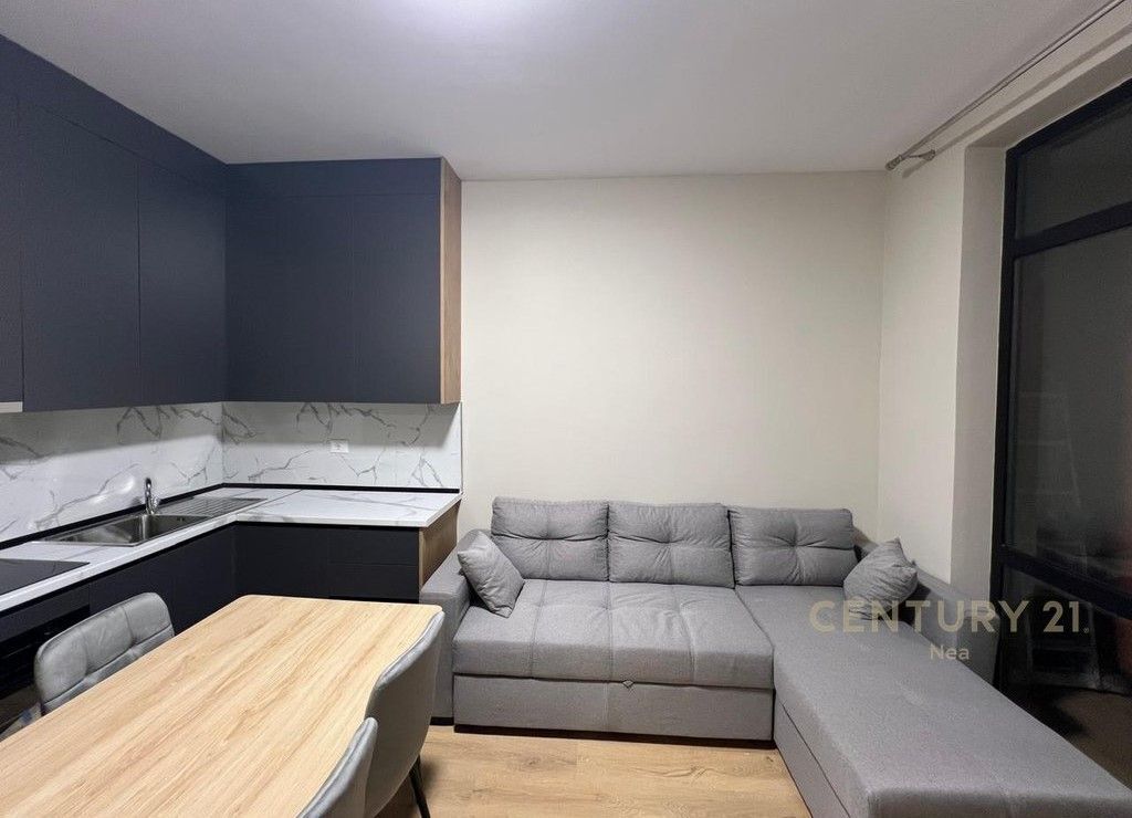 VENDESI APPARTAMENTO 2+1 - NUOVO BOULEVARD