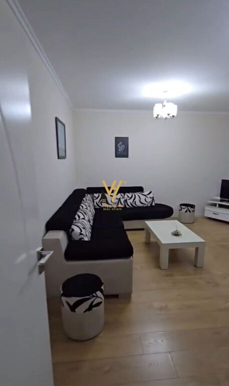 APARTMENT 1+1 FOR RENT IN VASIL SHANTO 550 EURO