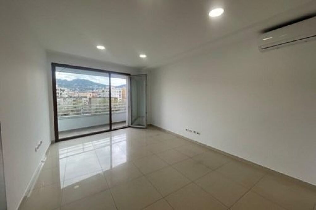 Office space for rent - Delijorgji Complex