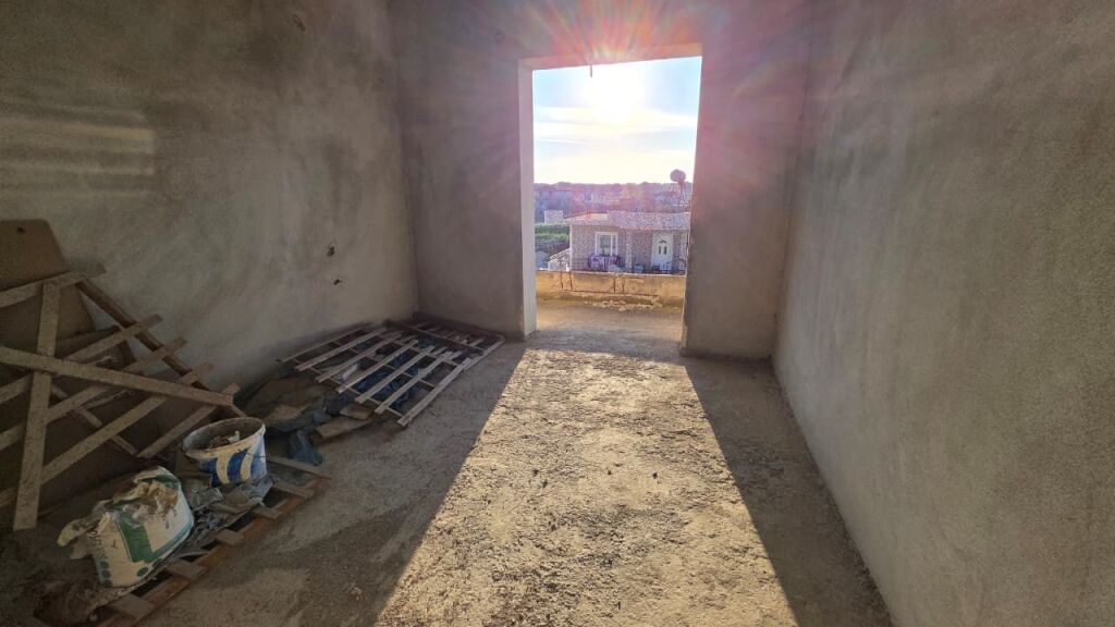 3-storey building for sale in Vlora, Lgj 24 Maji