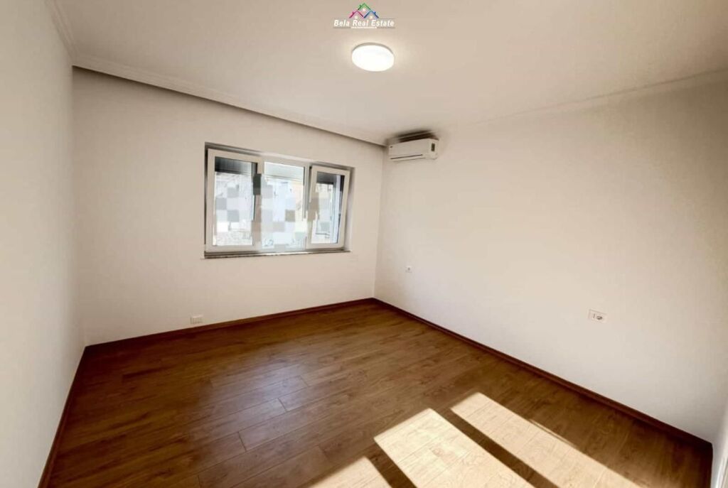 Zyre Me Qera 2+1 Ne Qender ( ID BZ2884) Tirane