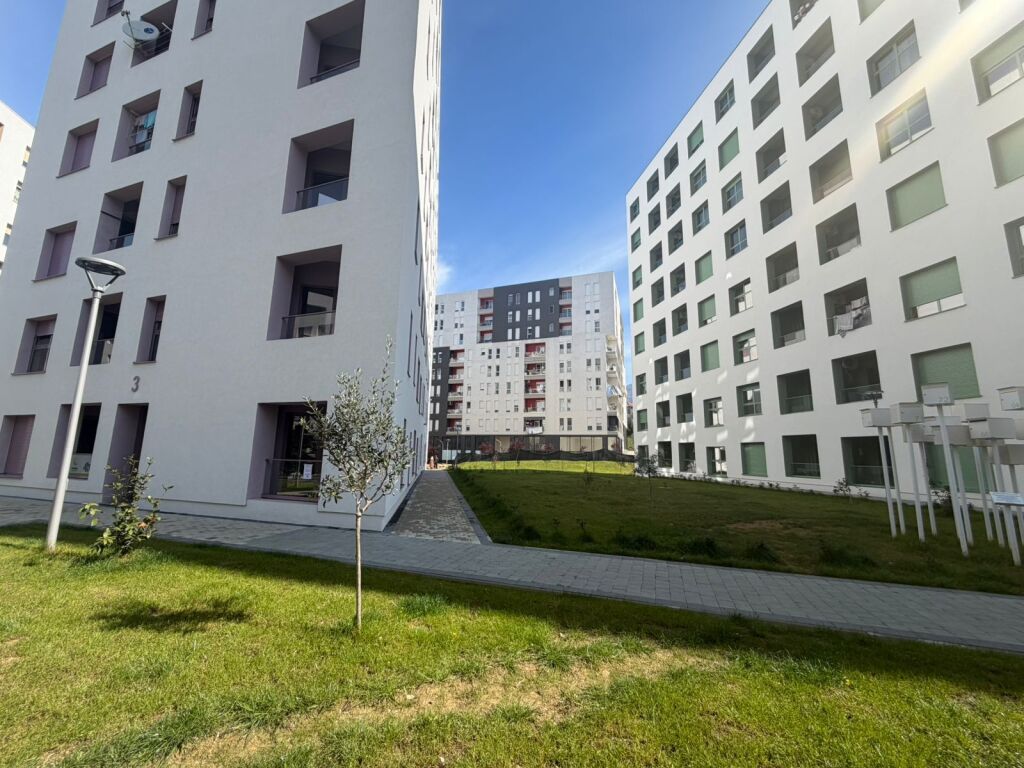 Jepet Apartament me qera
