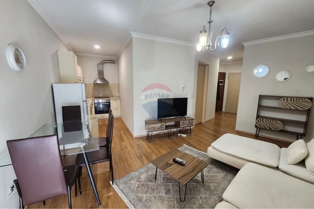 Apartment 1+1 for rent at the AnA Complex!