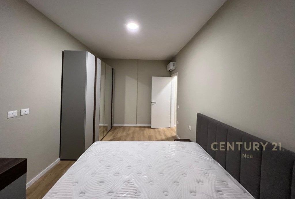 VENDESI APPARTAMENTO 2+1 - NUOVO BOULEVARD