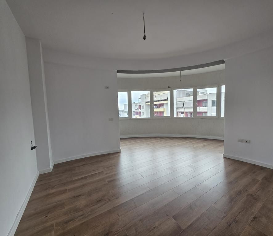 Shitet apartament 3+1 ne Astir me cmim okazion 850 euro/m²