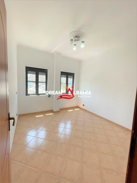 3+1 apartment for rent in Astir near Bar Famed (ID 4231318)