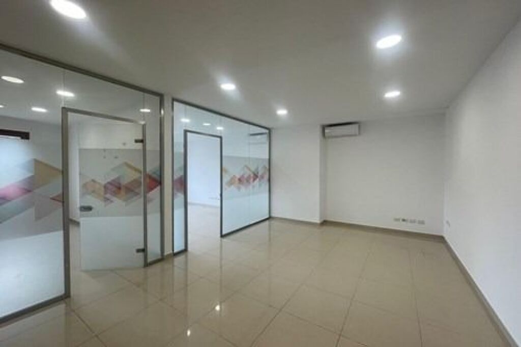 Office space for rent - Delijorgji Complex