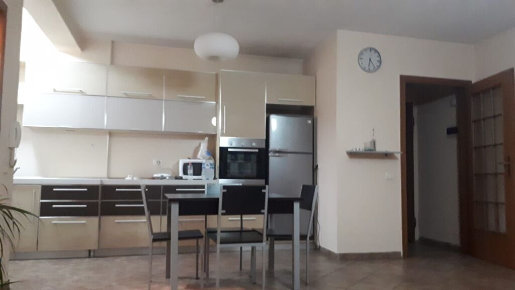 ✨ Apartament 1+1 me Qera – Rruga Sami Frashëri ✨