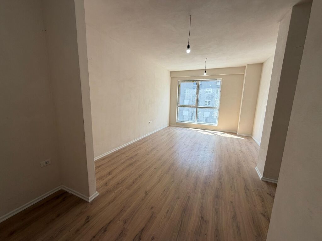 Apartment 3+1+2 for Sale Paris Commune