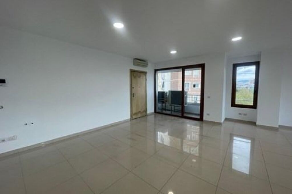 Office space for rent - Delijorgji Complex