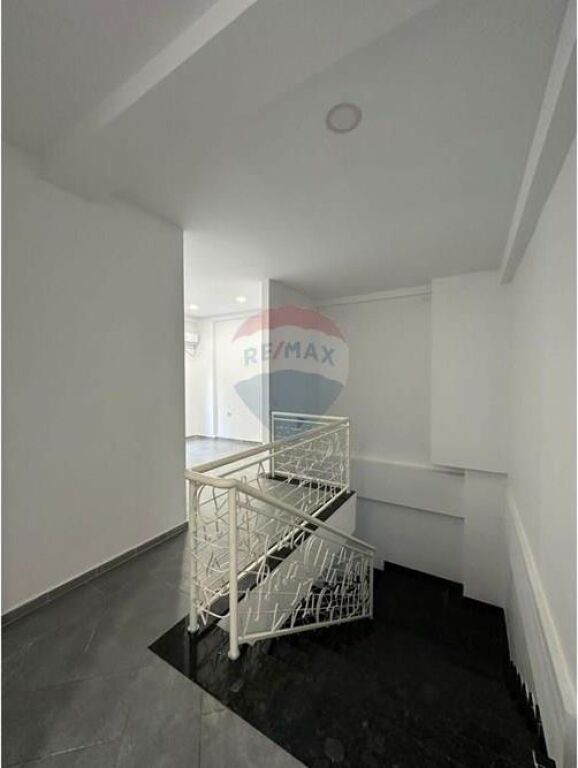 Appartamento - In Affitto - Via Muhamet Deliu, Tirana(ID: 530411001-1338)