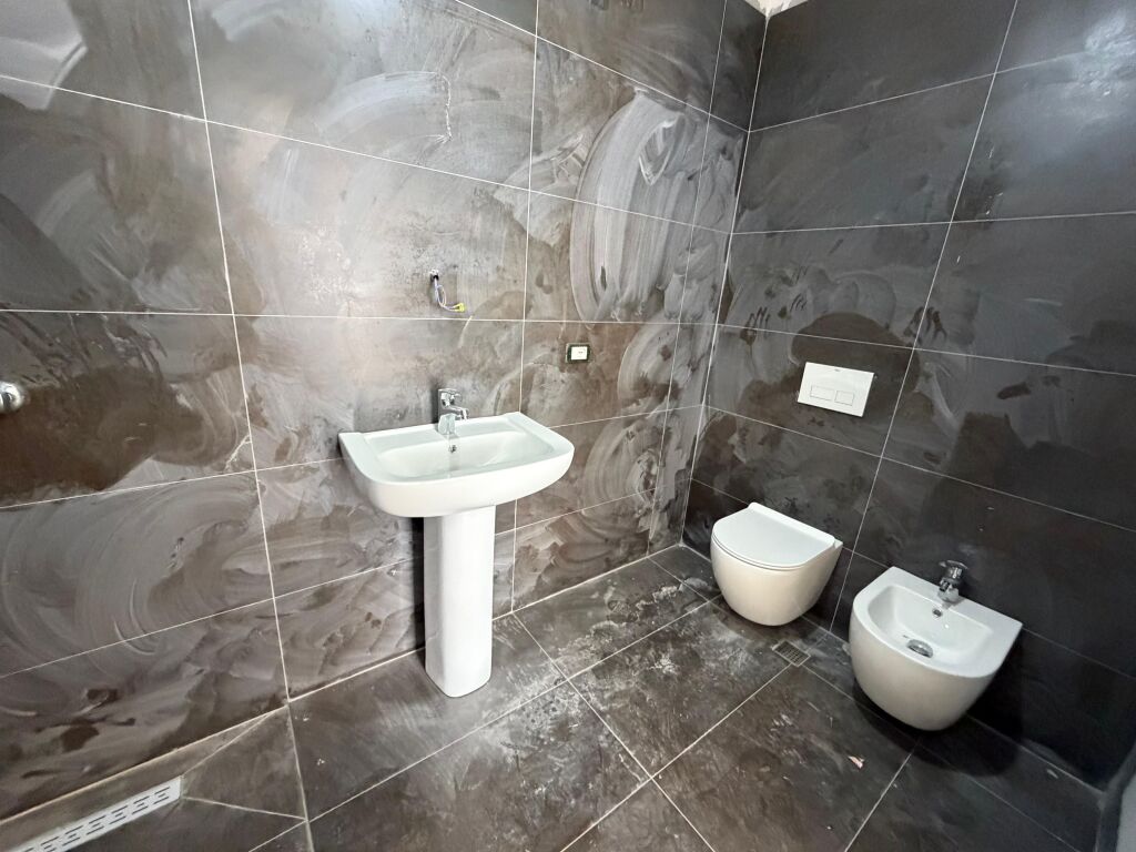 Apartment 3+1+2 for Sale Paris Commune