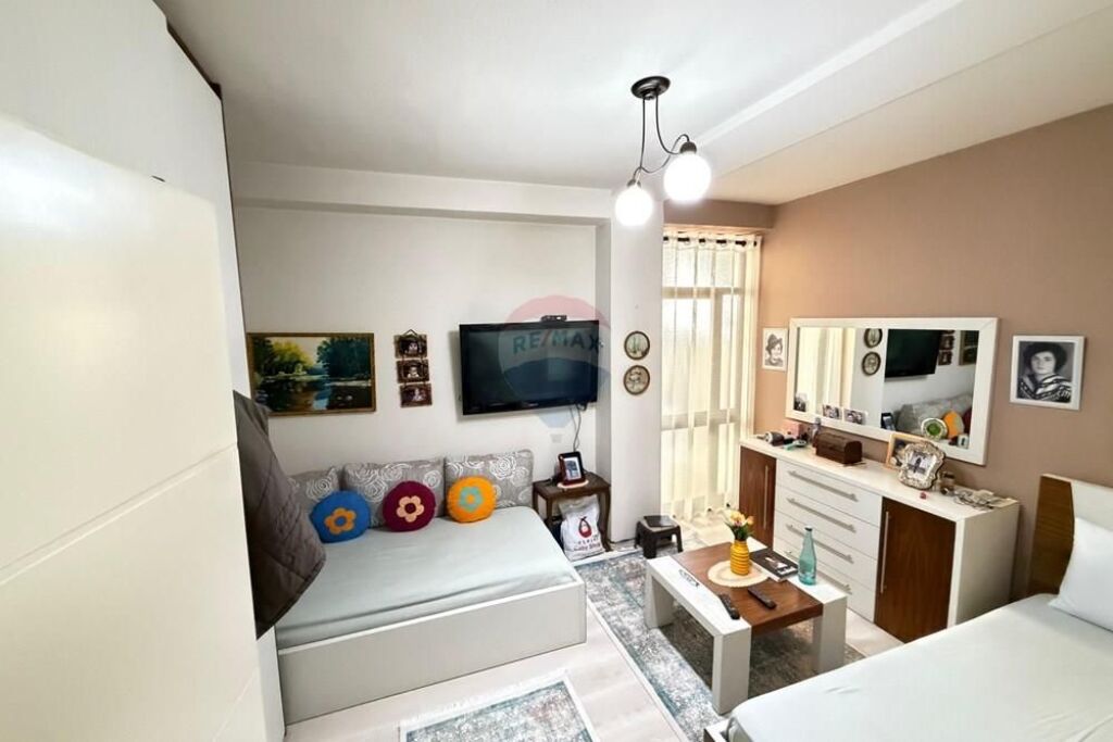 Apartament - Për Shitje - Libri Universitar, Tiranë(ID: 530291040-118)