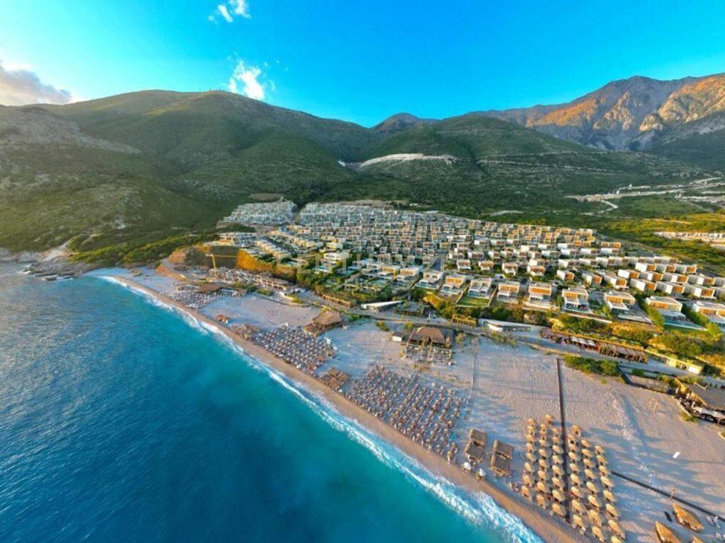 Luxury Twin Villa 2+1 in Green Coast – For Sale
