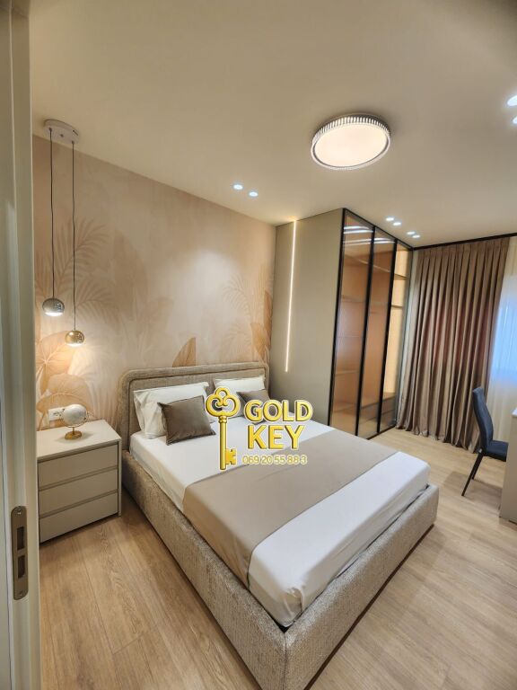 VENDESI APPARTAMENTO 1+1 SPIAGGIA DURRES