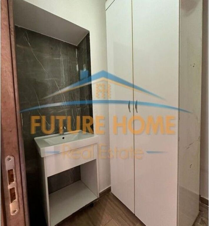 For sale, Apartment, Petro Nini